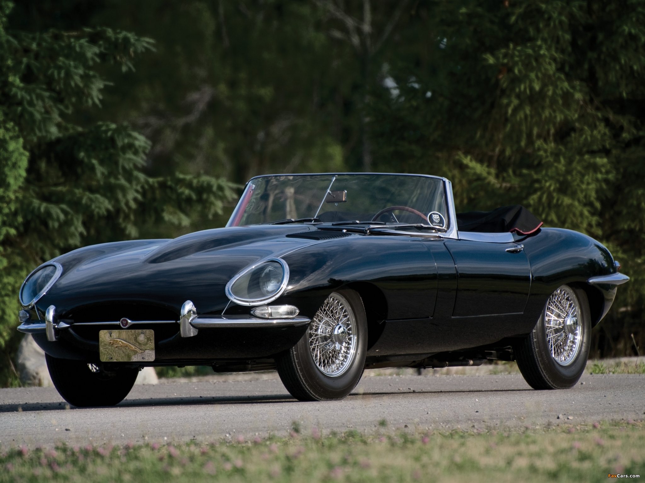Jaguar E-Type Open Two Seater (Series I) 1961–67 wallpapers (2048 x 1536)