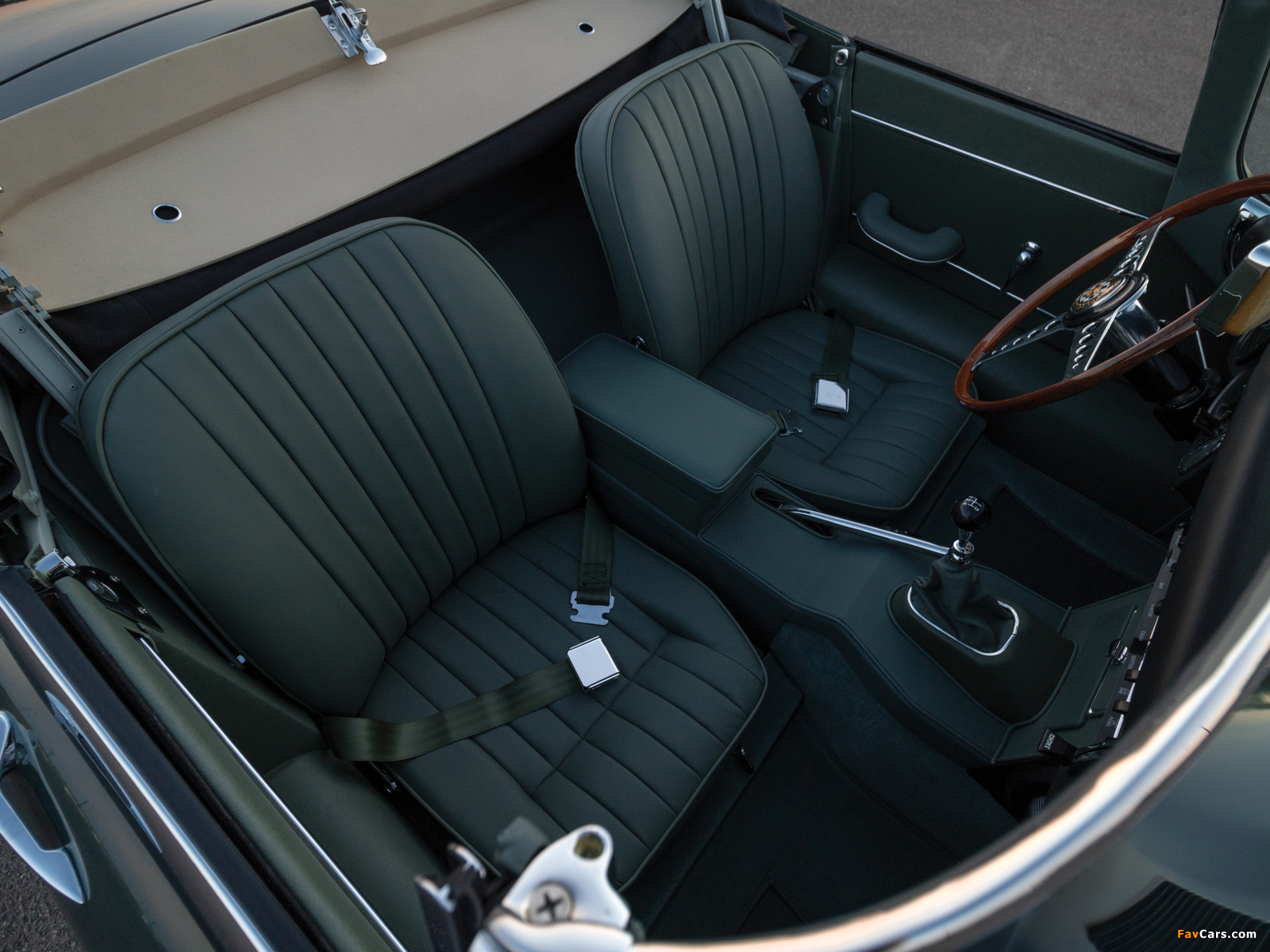 Jaguar E-Type 4.2-Litre Open Two Seater EU-spec (XK-E) 1964–1967 wallpapers (1600 x 1200)