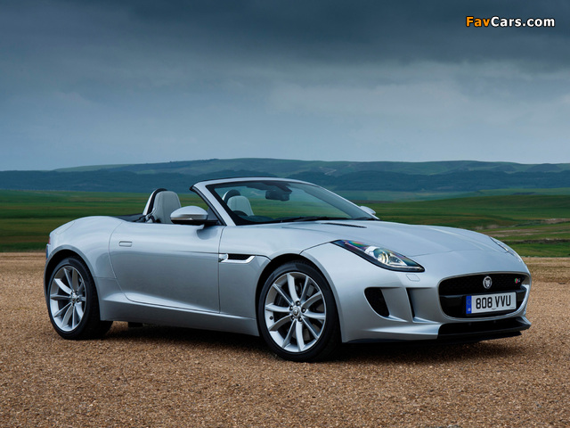 Images of Jaguar F-Type S UK-spec 2013 (640 x 480)