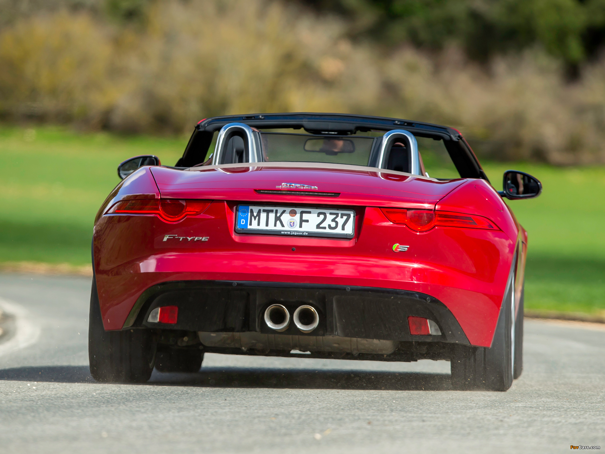 Jaguar F-Type S 2013 images (2048 x 1536)