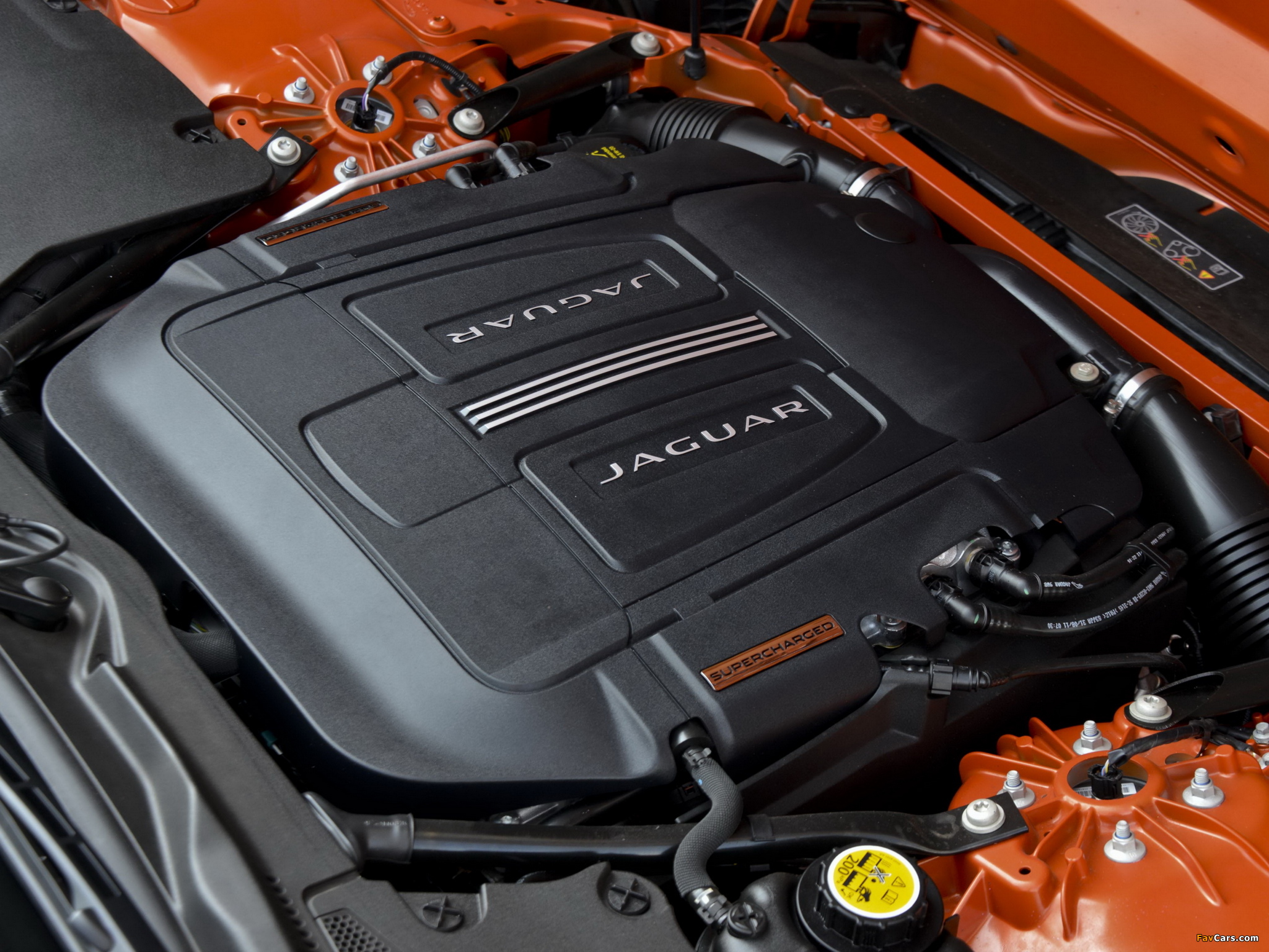 Jaguar F-Type V8 S ZA-spec 2013 images (2048 x 1536)