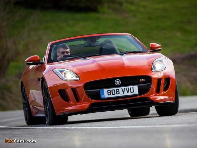 Jaguar F-Type V8 S UK-spec 2013 photos (640 x 480)