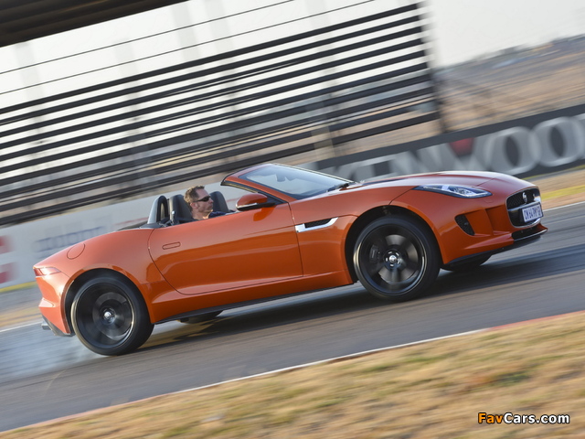 Jaguar F-Type V8 S ZA-spec 2013 photos (640 x 480)