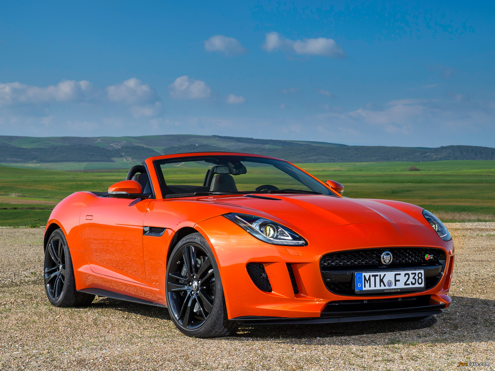 Jaguar F-Type V8 S 2013 pictures (1600 x 1200)