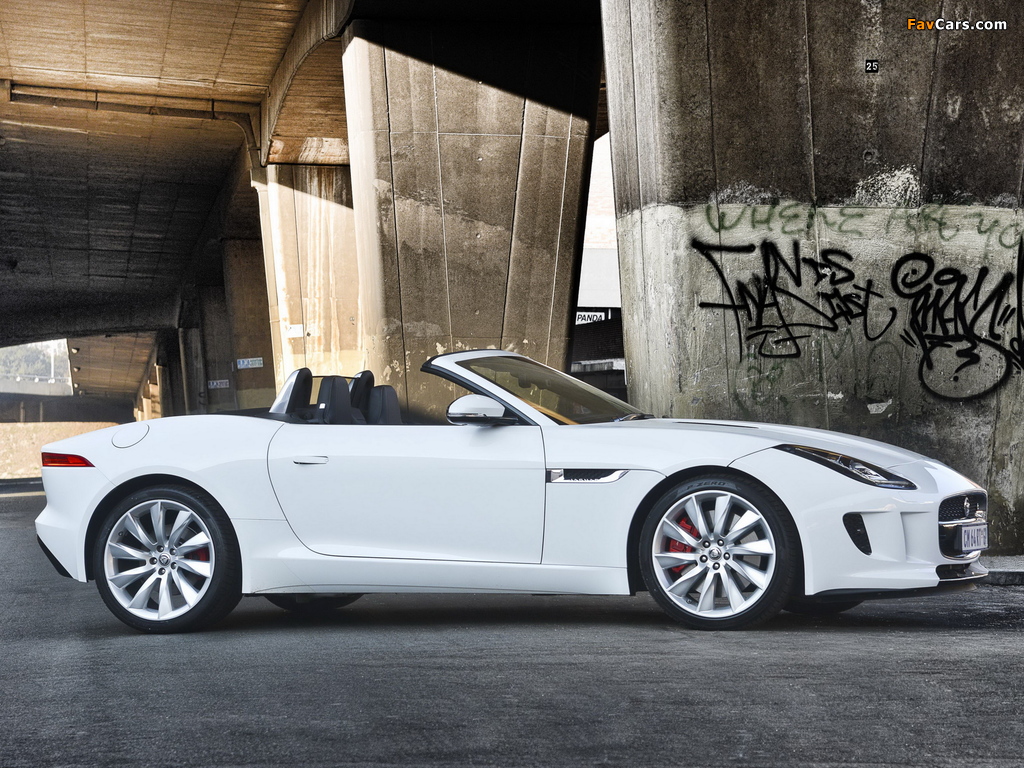 Jaguar F-Type S ZA-spec 2013 wallpapers (1024 x 768)