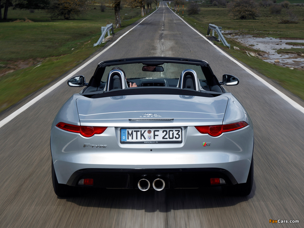 Jaguar F-Type S 2013 wallpapers (1024 x 768)