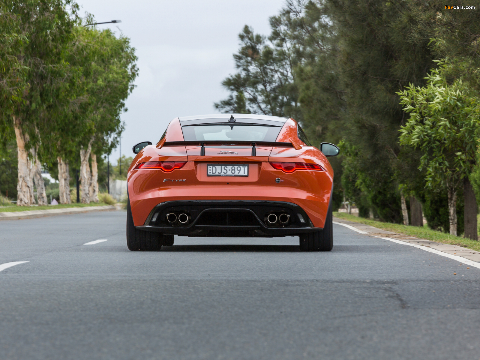 Jaguar F-Type SVR Coupé AU-spec 2016 photos (1600 x 1200)