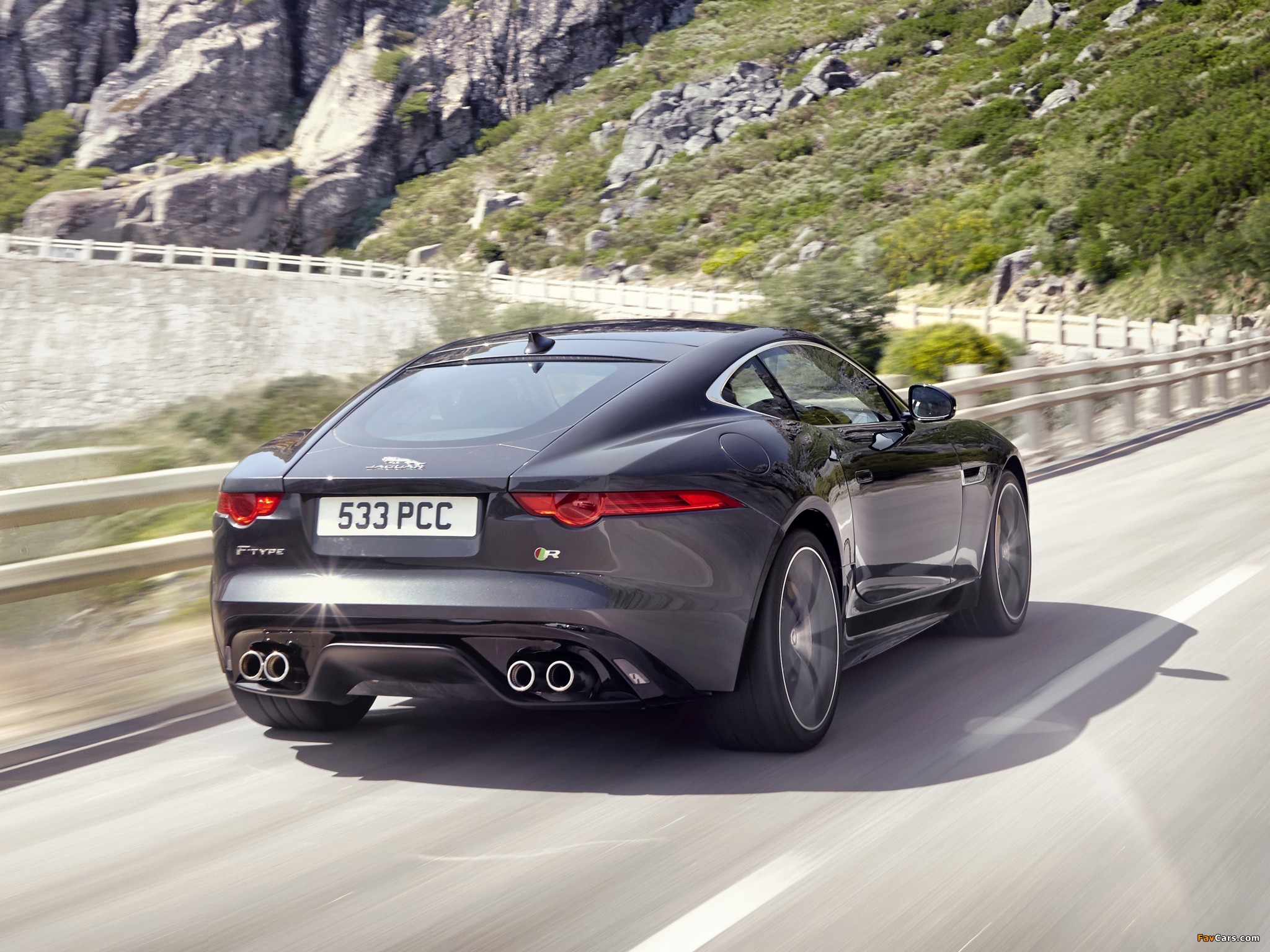 Photos of Jaguar F-Type R Coupé UK-spec 2014 (2048 x 1536)