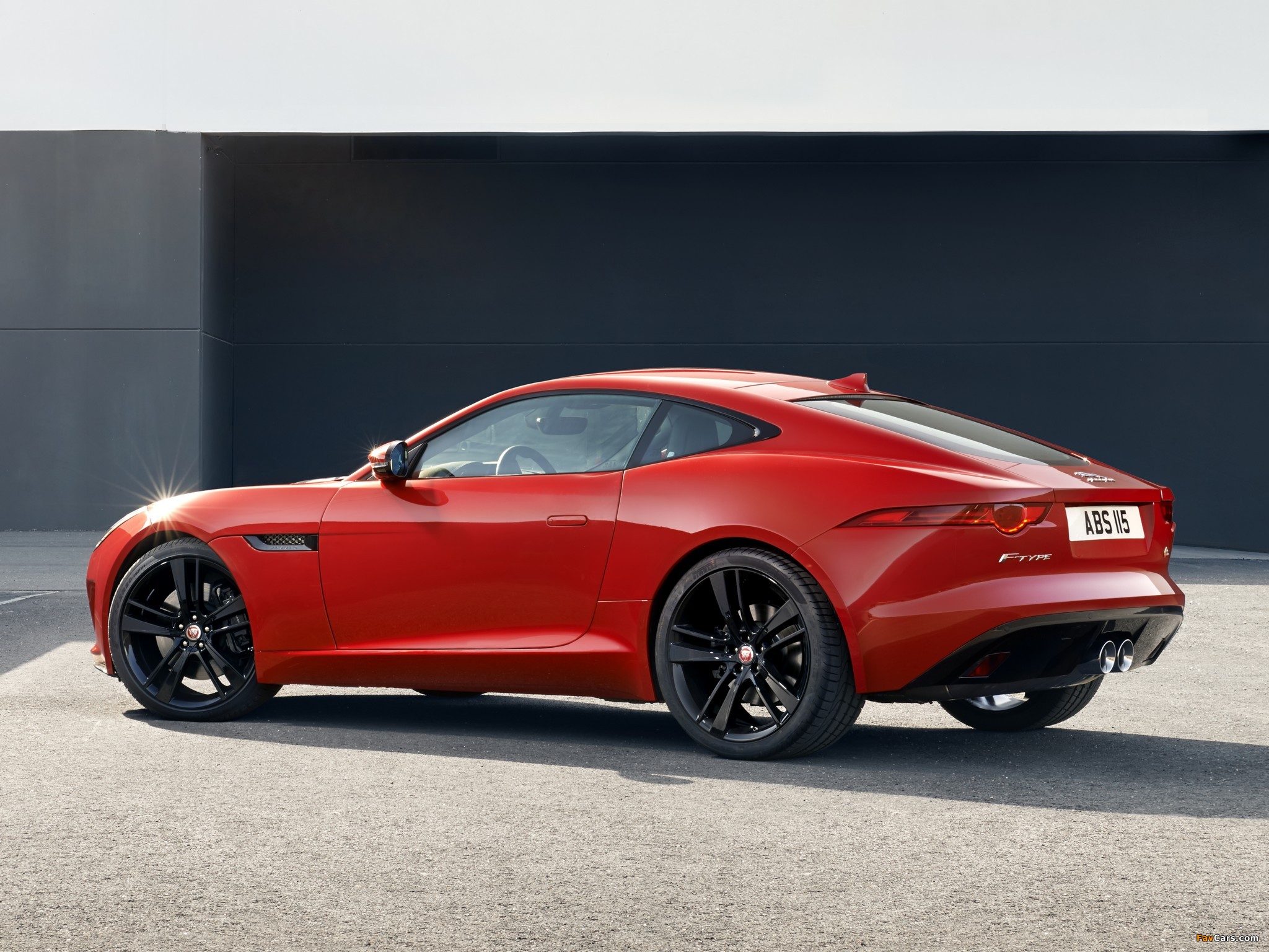 Pictures of Jaguar F-Type S Coupé 2014 (2048 x 1536)