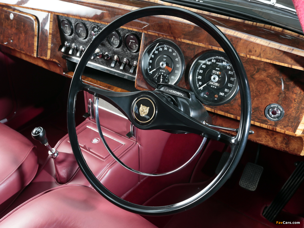 Jaguar Mark 2 UK-spec 1959–67 pictures (1280 x 960)
