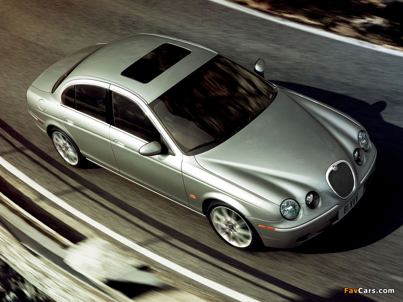 Jaguar S-Type R 2002–08 images (800 x 600)