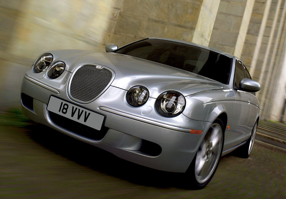 Jaguar S-Type R EU-spec 2002–08 pictures