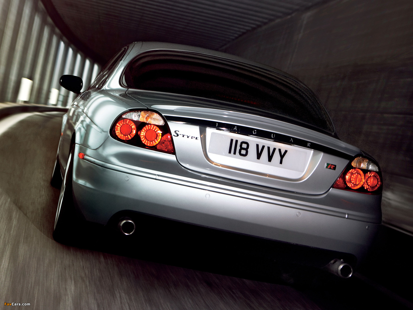 Jaguar S-Type R 2002–08 pictures (1600 x 1200)