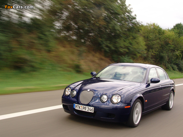 Photos of Jaguar S-Type R 2002–08 (640 x 480)