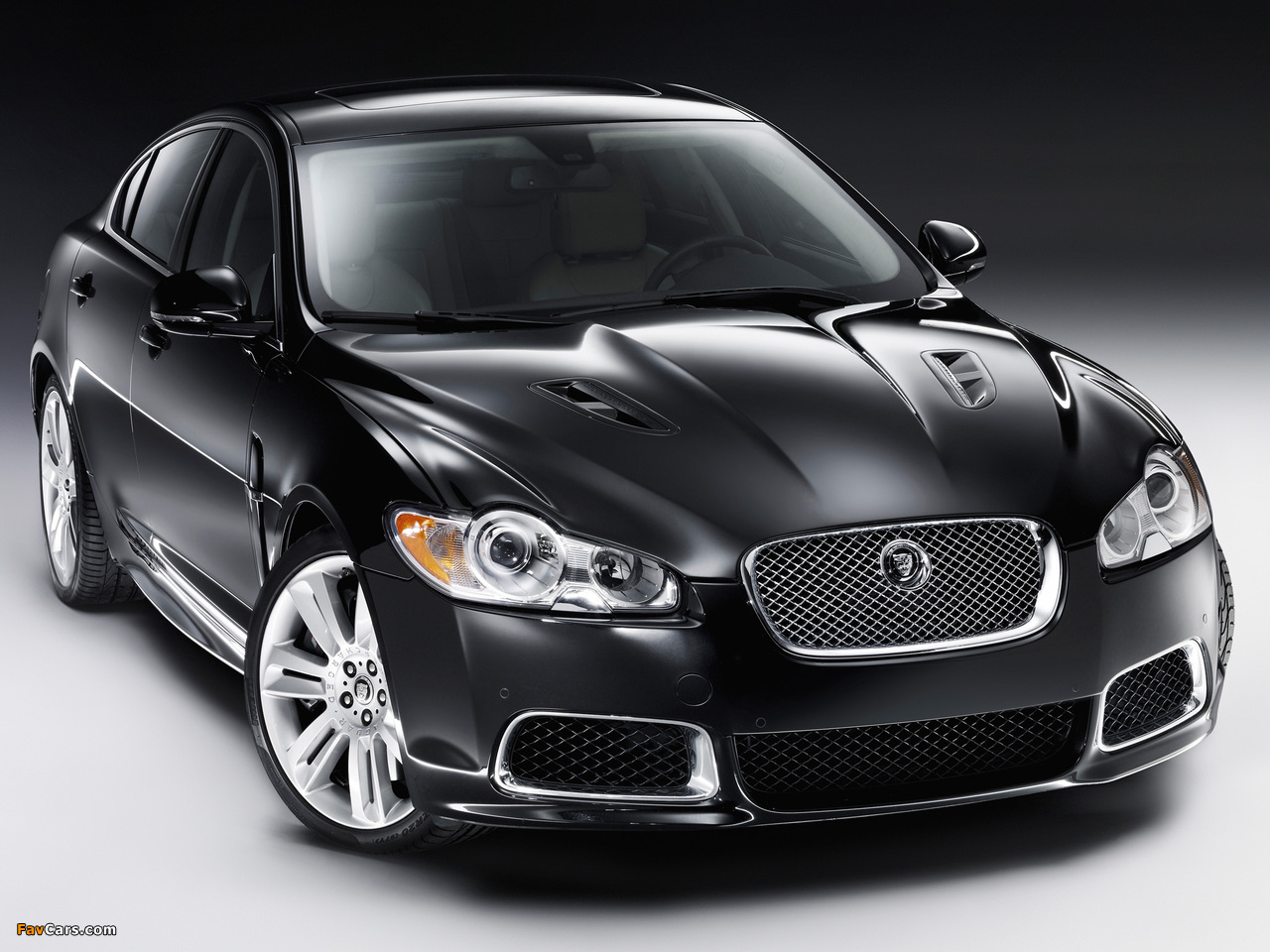 Images of Jaguar XFR 2009–11 (1280 x 960)