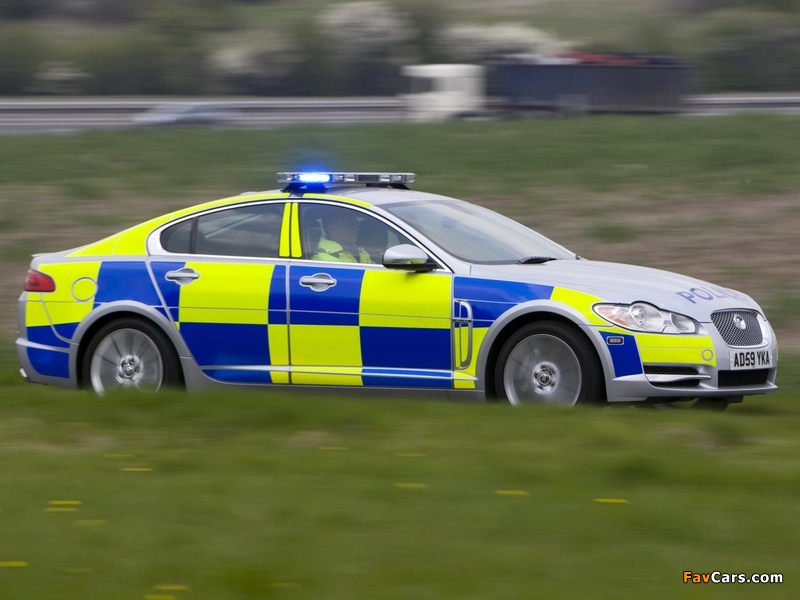 Images of Jaguar XF Diesel S Police 2009–11 (800 x 600)