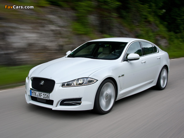 Images of Jaguar XF 3.0 Diesel Option Pack 2011 (640 x 480)