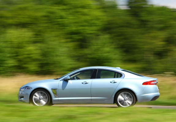 Images of Jaguar XF 2.2 Diesel UK-spec 2011