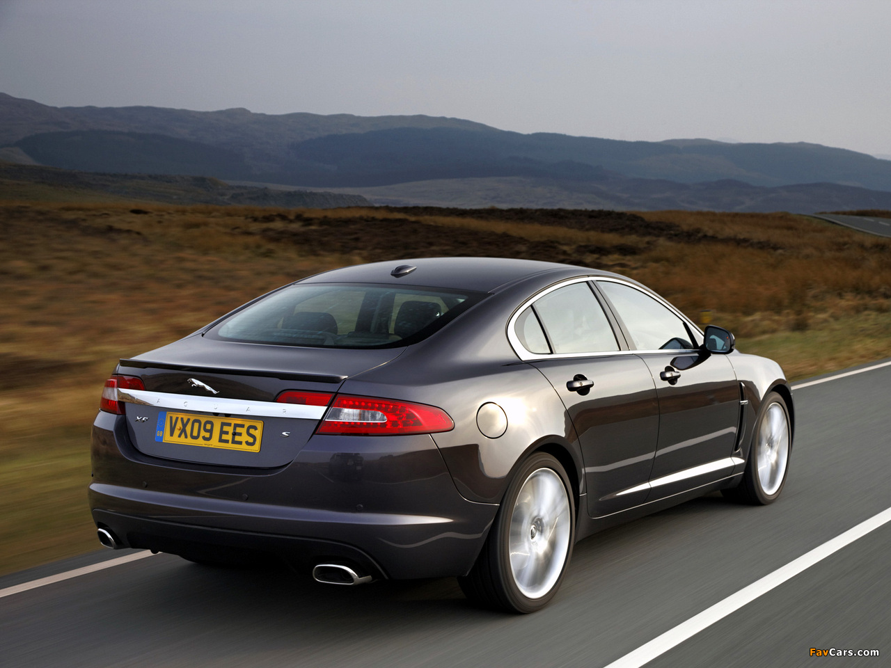 Jaguar XF Diesel S 2009–11 photos (1280 x 960)