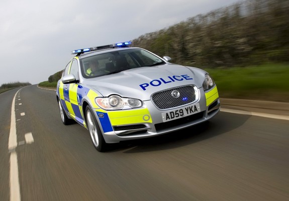 Jaguar XF Diesel S Police 2009–11 pictures