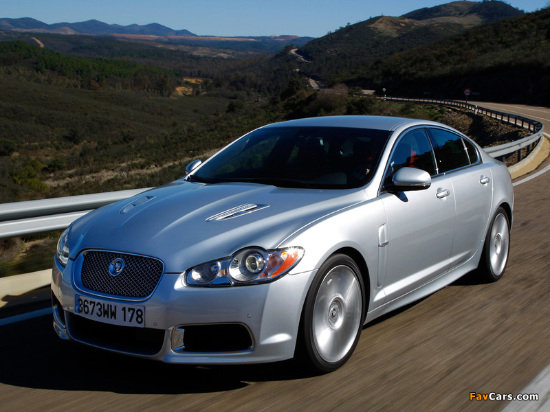 Jaguar XFR 2009–11 pictures (800 x 600)