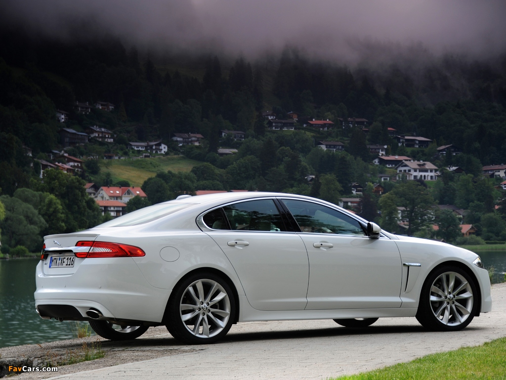 Jaguar XF 3.0 Diesel Option Pack 2011 photos (1024 x 768)