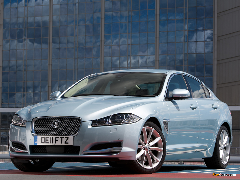 Jaguar XF 2.2 Diesel UK-spec 2011 photos (1024 x 768)