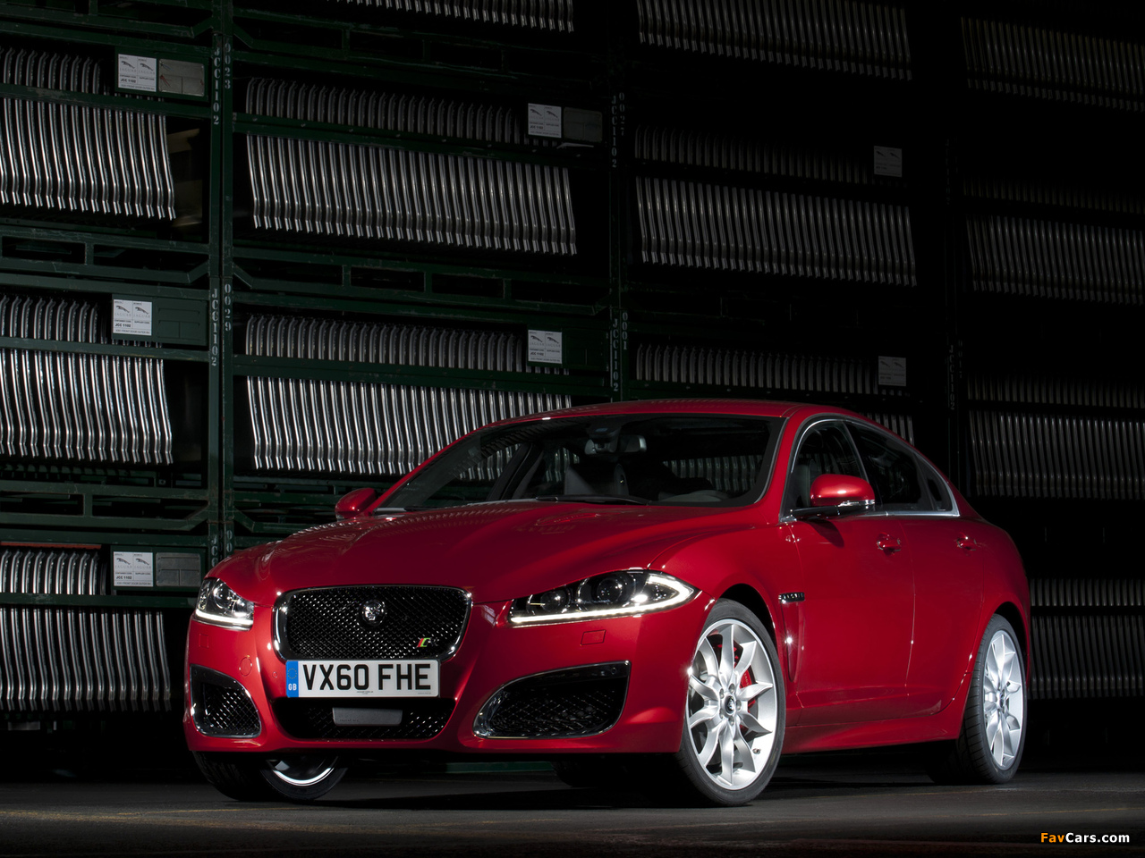 Jaguar XFR 2011 pictures (1280 x 960)