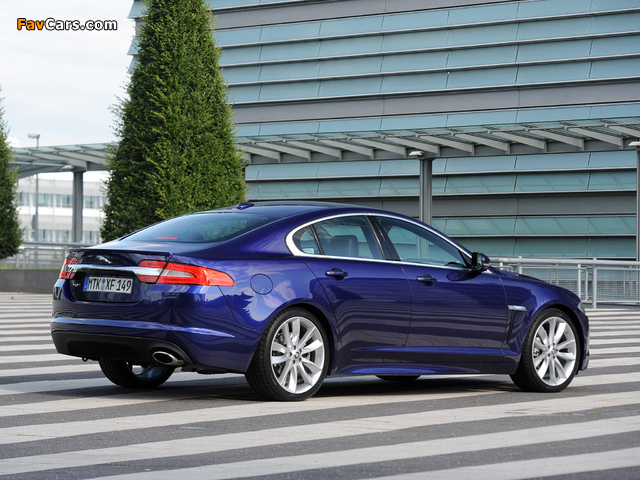 Jaguar XF 2.2 Diesel Option Pack 2011 wallpapers (640 x 480)