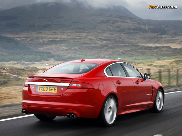 Photos of Jaguar XFR UK-spec 2009–11 (640 x 480)