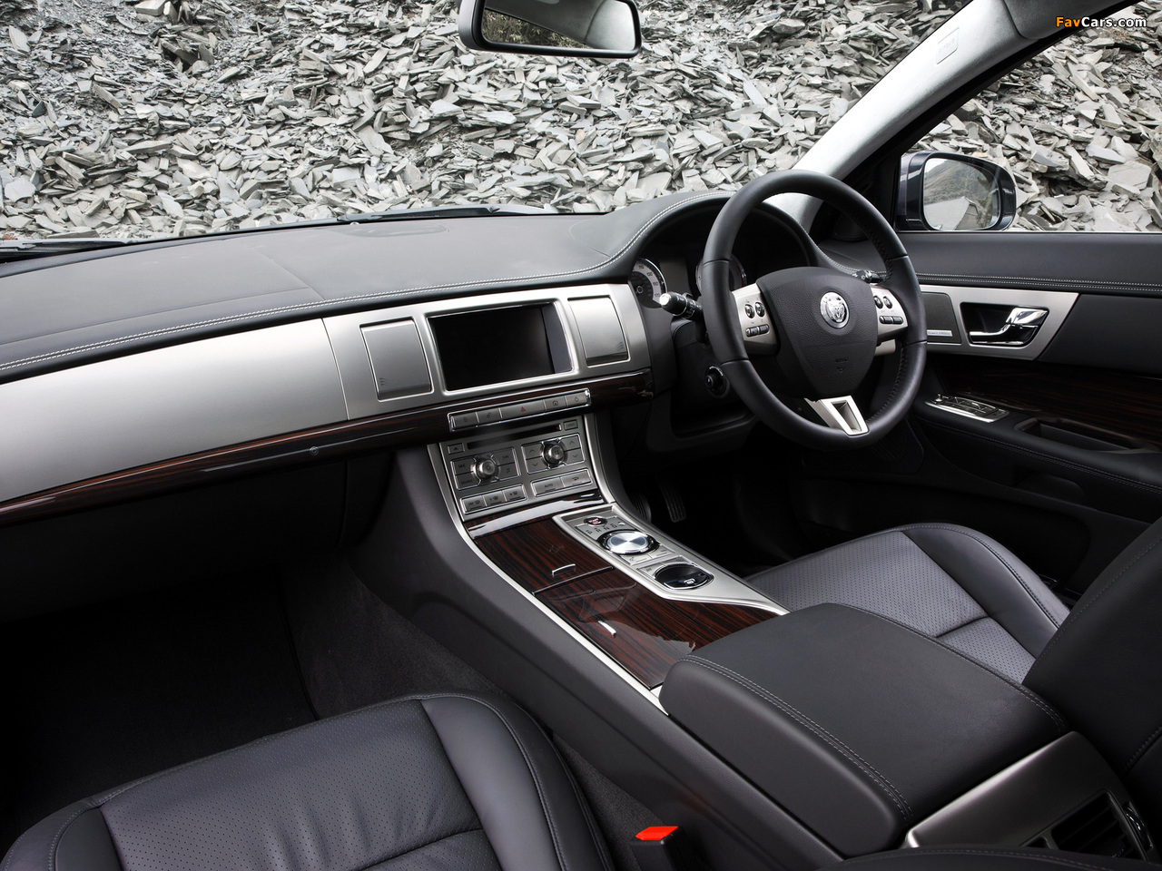 Photos of Jaguar XF Diesel S 2009–11 (1280 x 960)