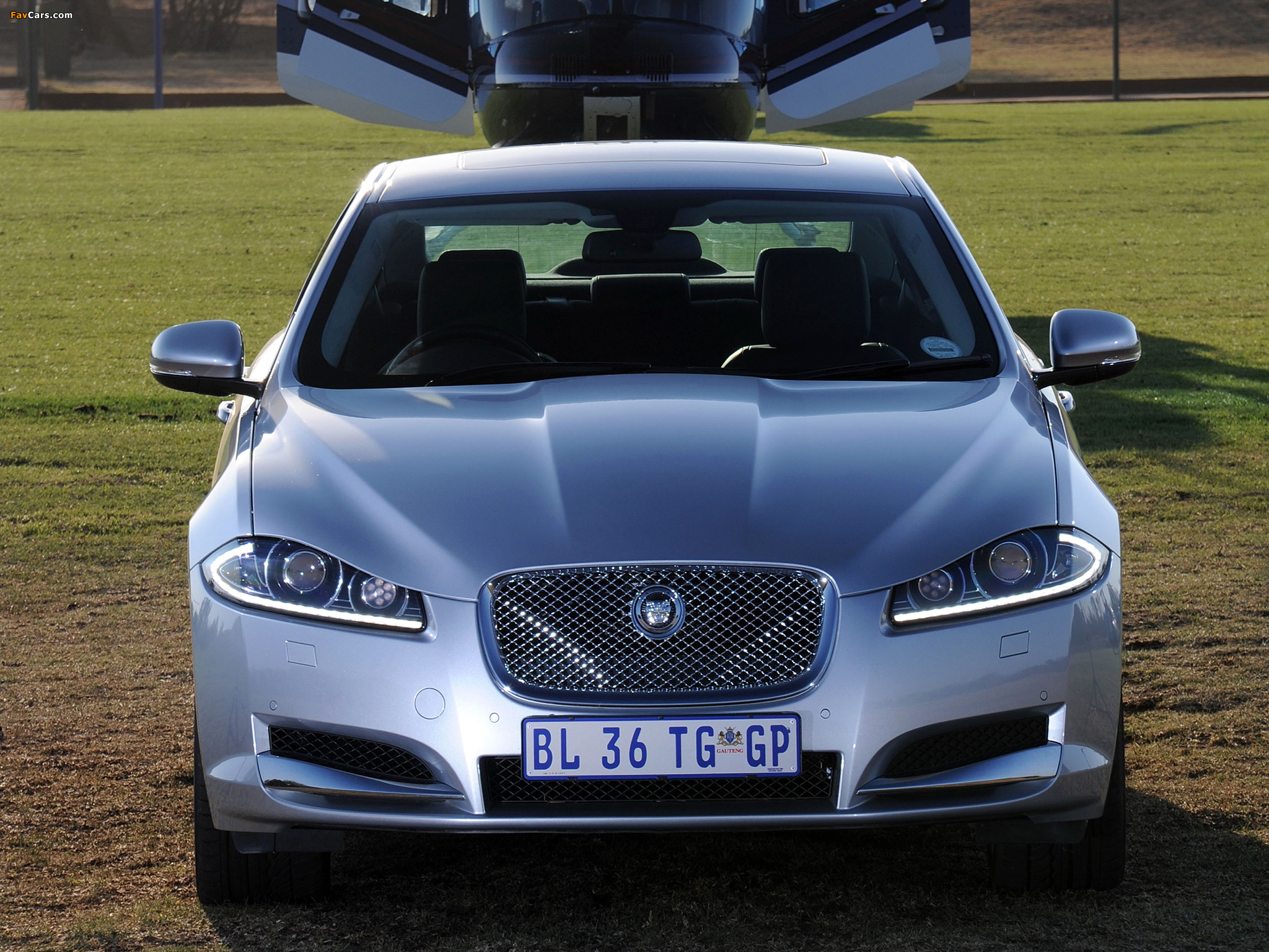 Pictures of Jaguar XF ZA-spec 2011 (2048 x 1536)