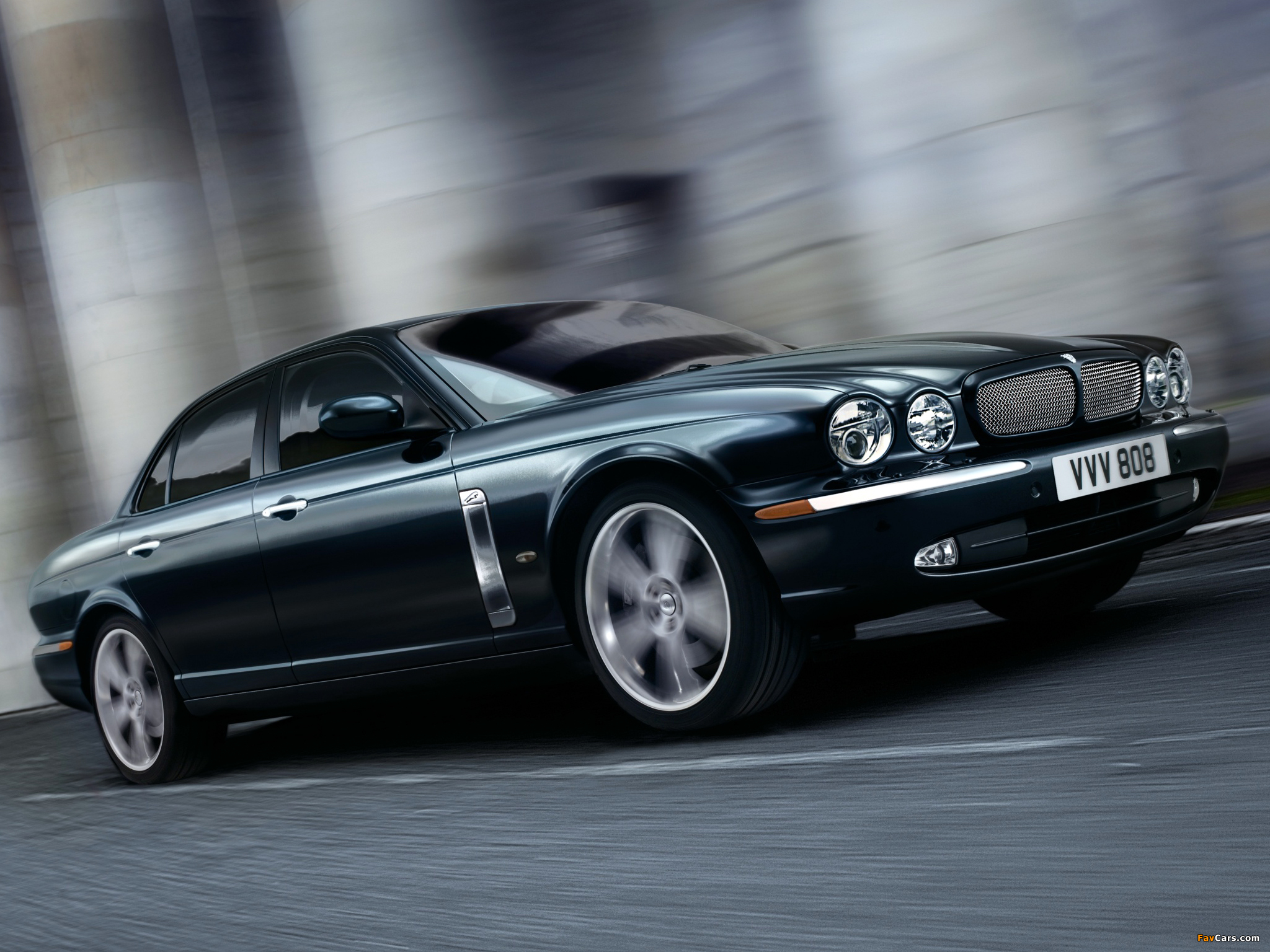 Images of Jaguar XJR Portfolio (X350) 2006 (2048 x 1536)