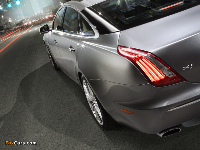 Images of Jaguar XJ (X351) 2009–15 (640 x 480)