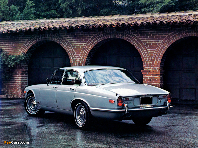 Jaguar XJ6 (Series I) 1968–73 photos (800 x 600)