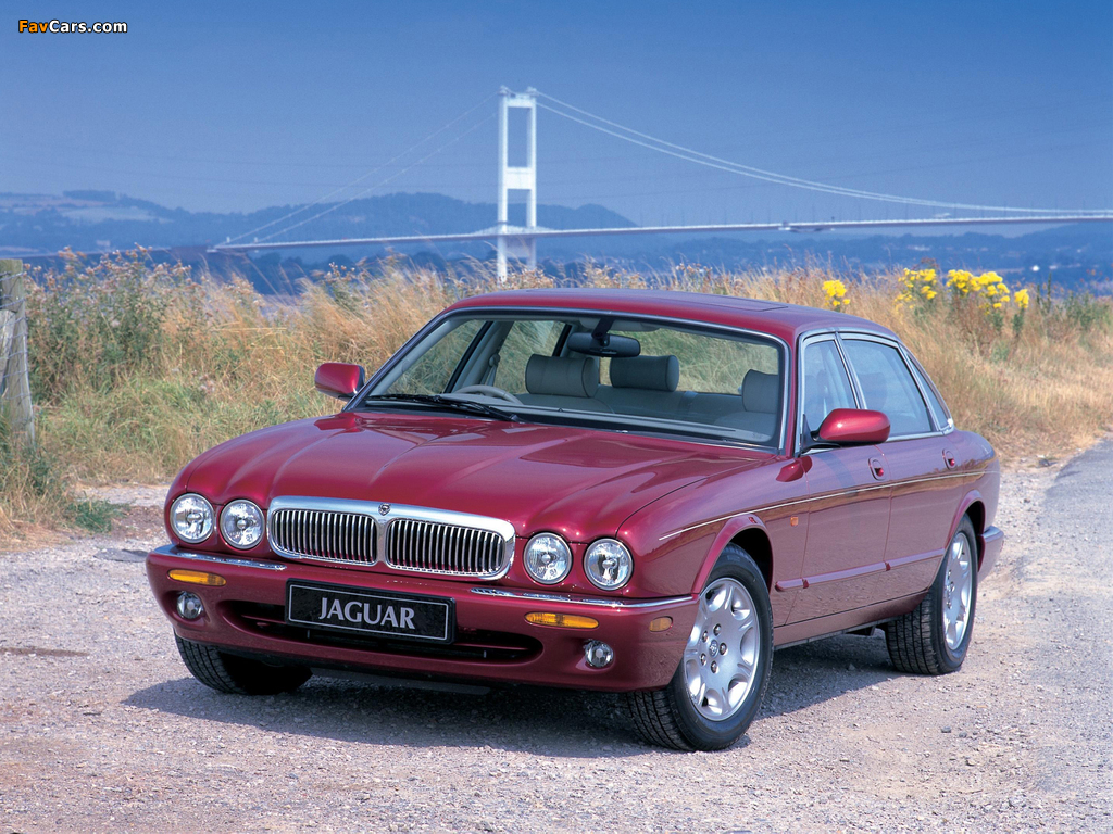 Jaguar XJ8 (X300) 1997–2003 images (1024 x 768)