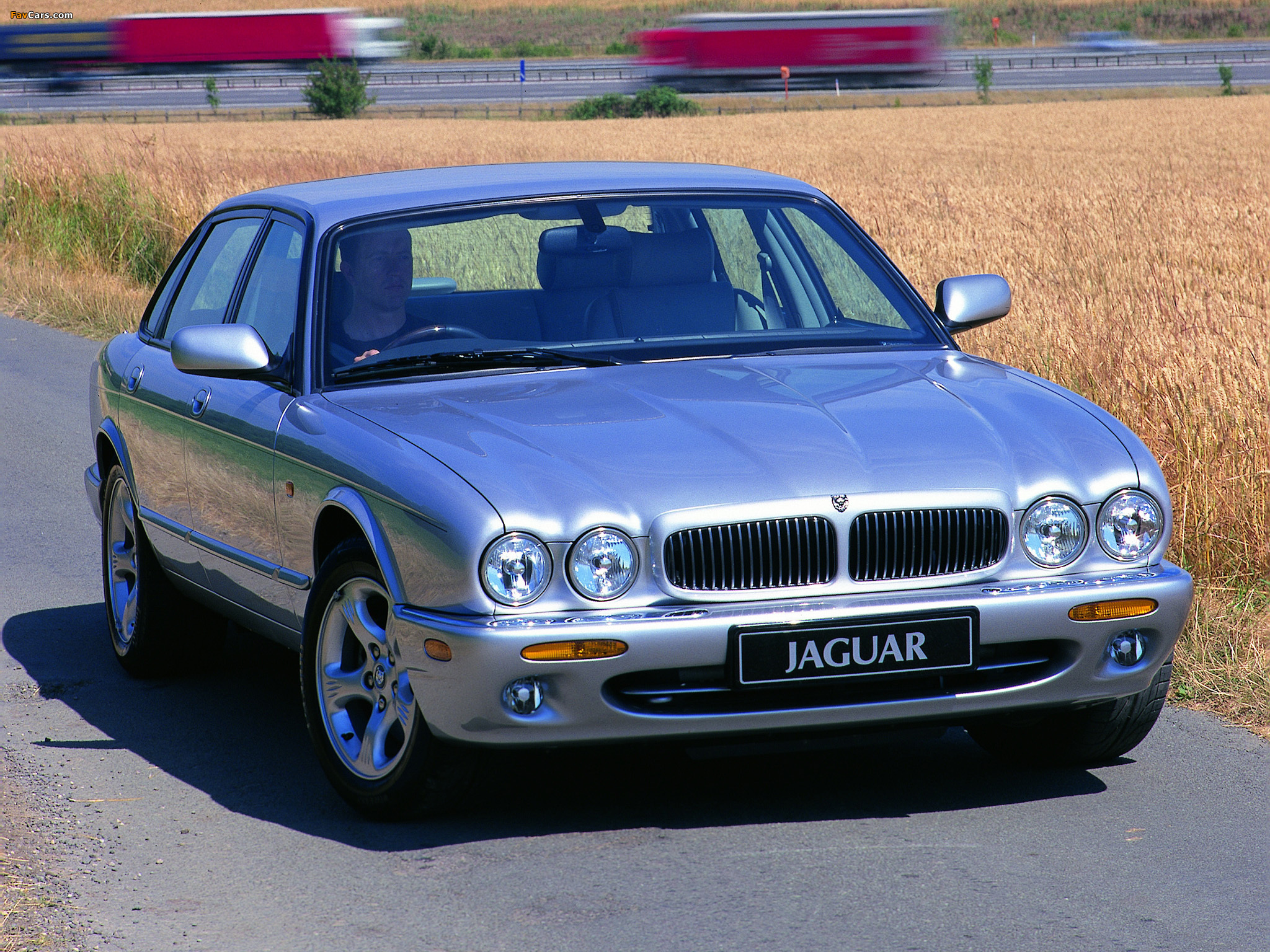 Jaguar XJ Sport (X308) 1997–2003 photos (2048 x 1536)