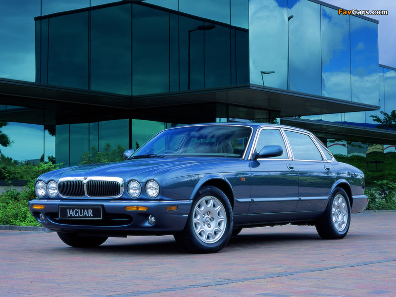 Jaguar XJ Executive (X308) 1997–2003 pictures (800 x 600)