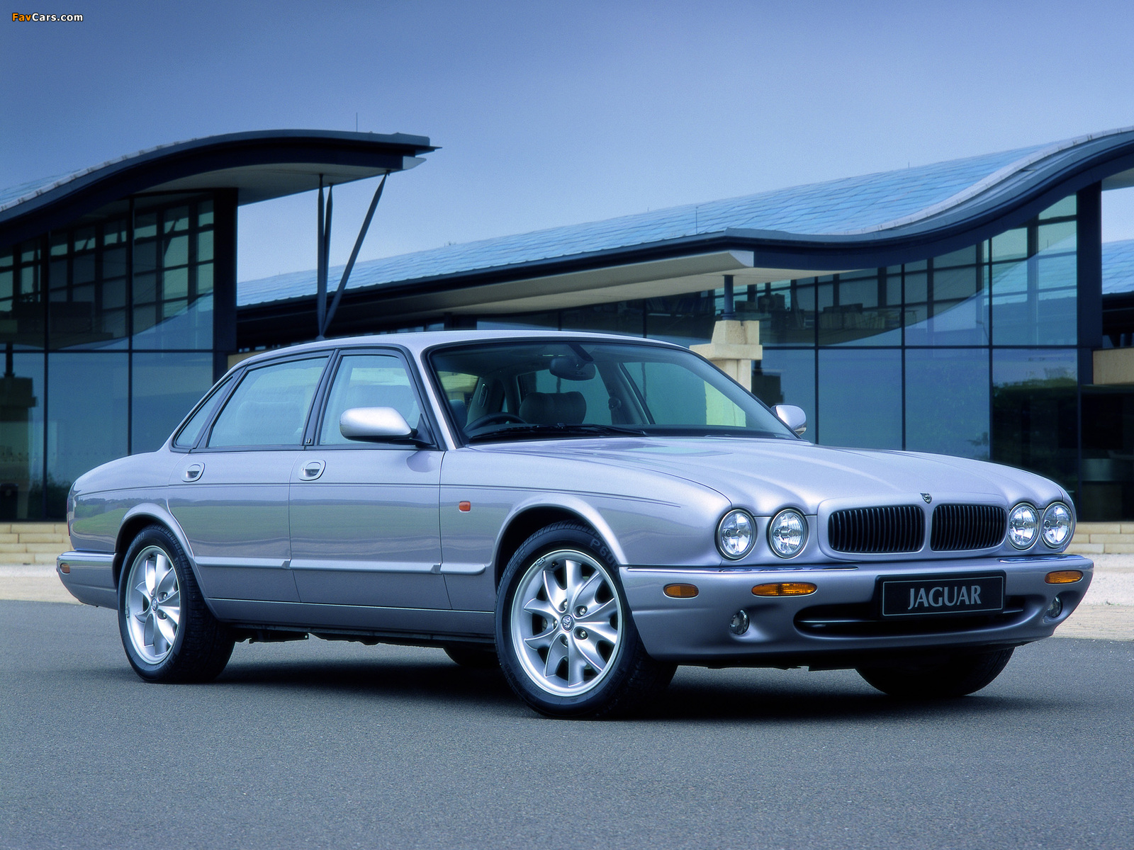 Jaguar XJ Sport (X308) 1997–2003 pictures (1600 x 1200)