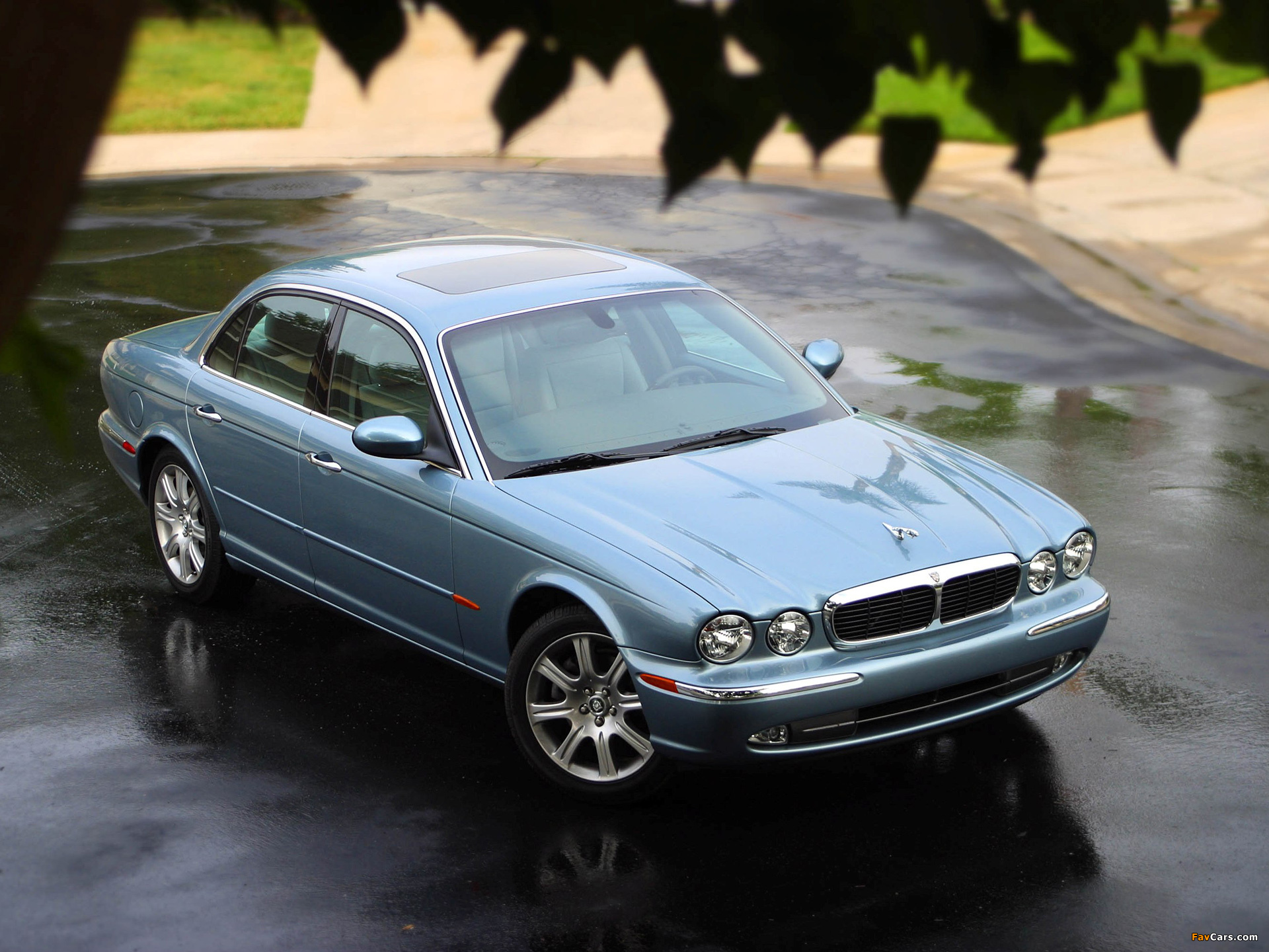 Jaguar XJ8 US-spec (X350) 2003–07 images (1920 x 1440)