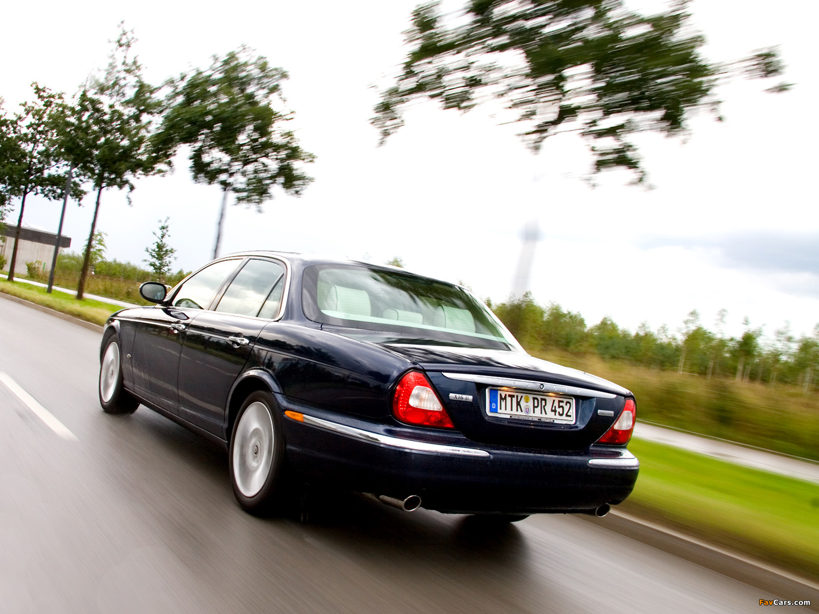 Jaguar XJ6 D EU-spec (X350) 2005–07 pictures (1600 x 1200)