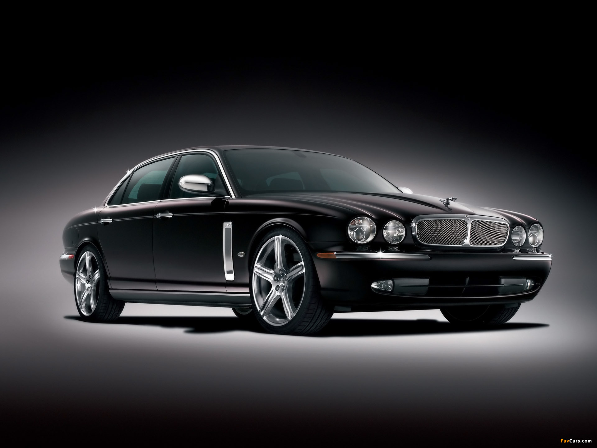 Jaguar XJ Super V8 Portfolio (X350) 2006 photos (1920 x 1440)