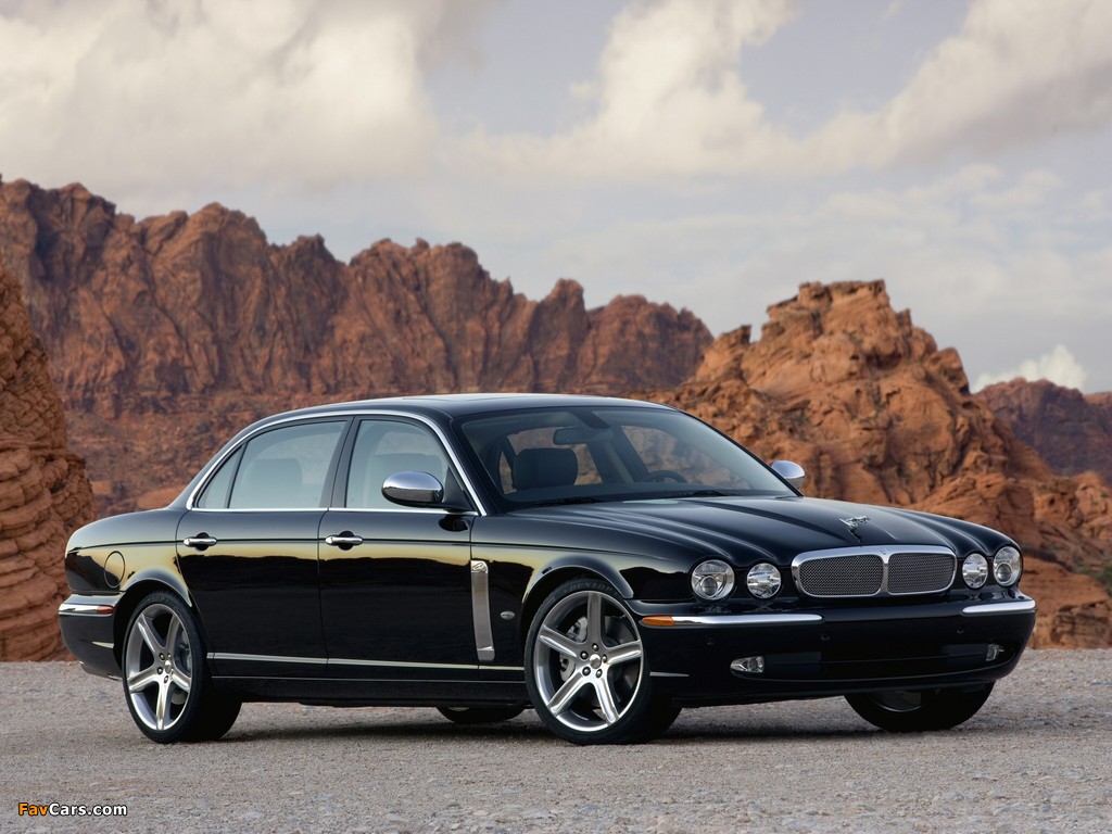 Jaguar XJ Super V8 Portfolio (X350) 2006 pictures (1024 x 768)