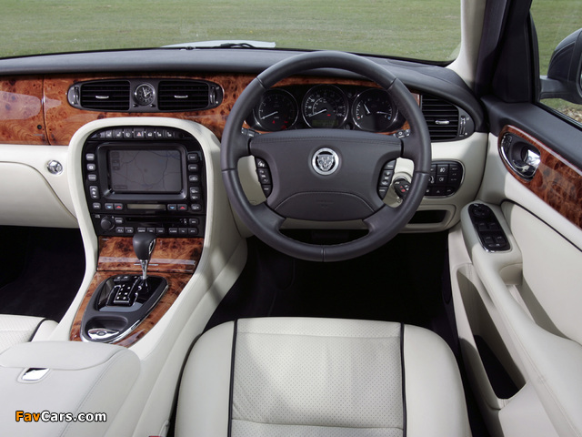 Jaguar XJ Sovereign (X358) 2007–09 images (640 x 480)