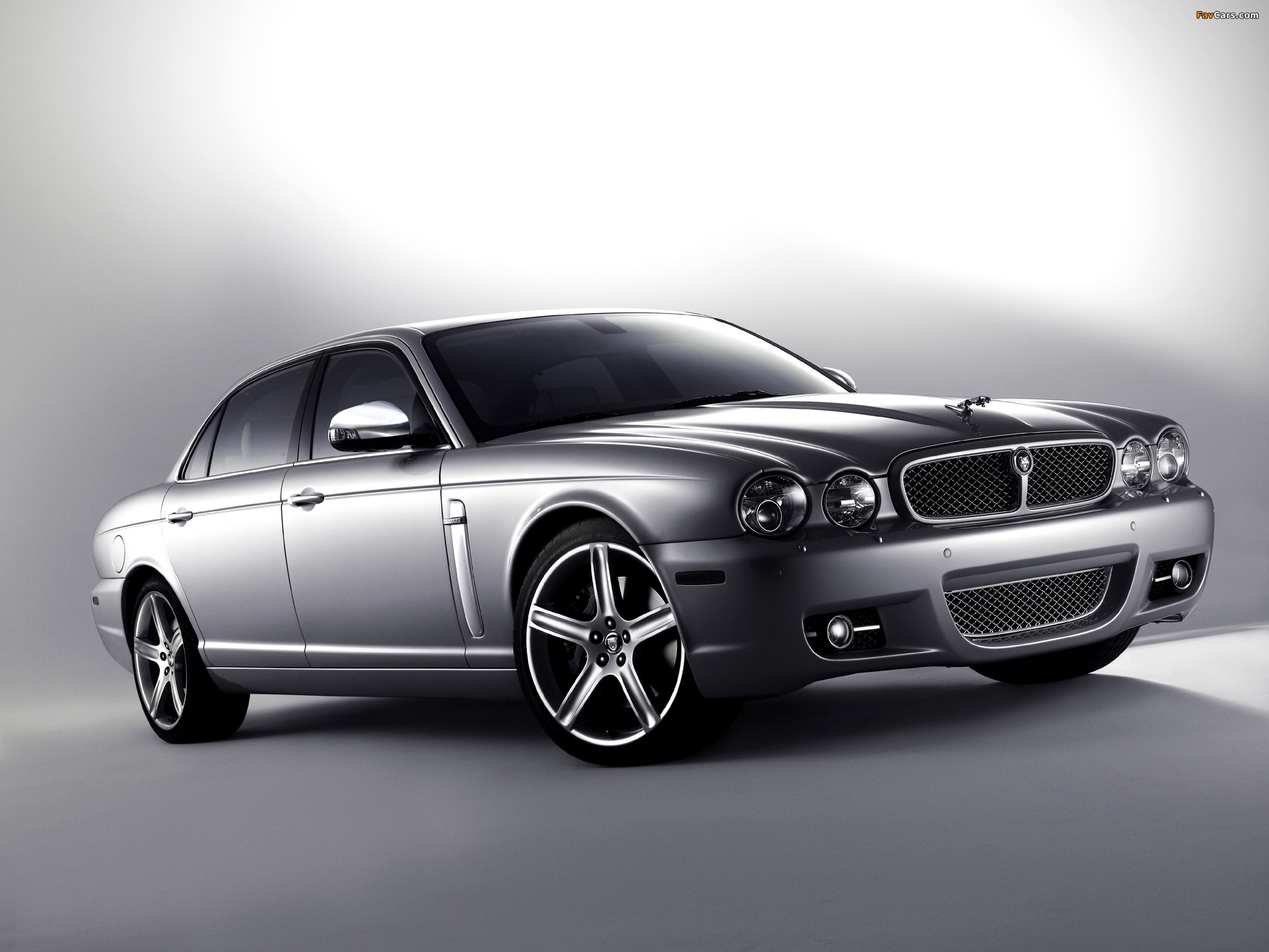 Jaguar XJ LWB (X358) 2007–09 photos (2048 x 1536)