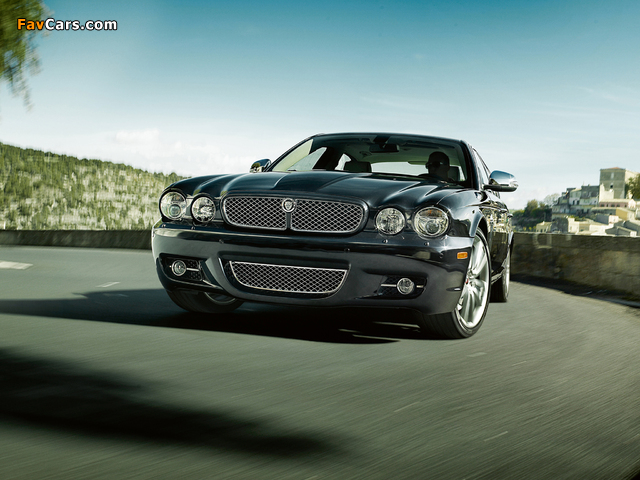 Jaguar XJ Portfolio (X358) 2008 pictures (640 x 480)