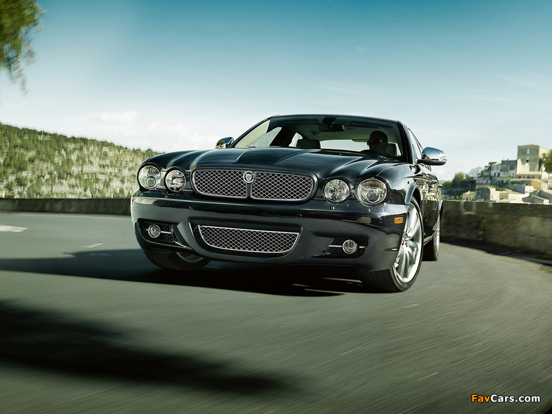 Jaguar XJ Portfolio (X358) 2008 pictures (800 x 600)