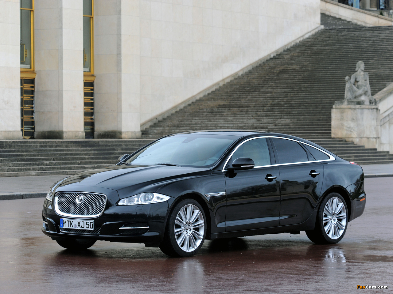 Jaguar XJ (X351) 2009–15 images (1280 x 960)