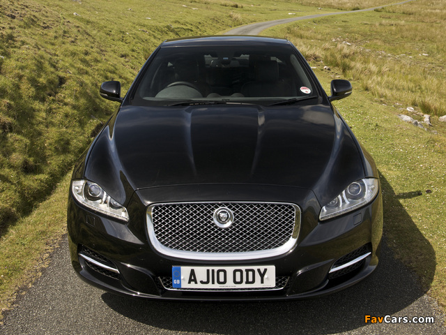 Jaguar XJ UK-spec (X351) 2009 photos (640 x 480)
