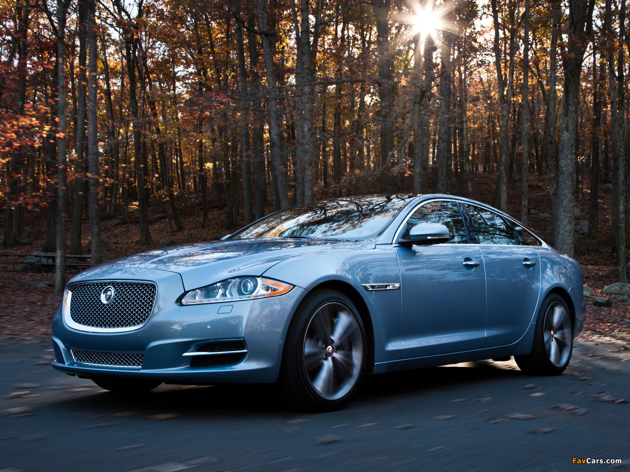 Jaguar XJ US-spec (X351) 2009 wallpapers (1280 x 960)